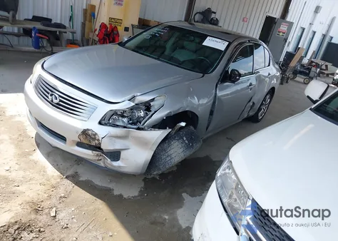 2009 Infiniti G37 Journey z USA, uszkodzony, nr VIN JNKCV61E39M311504